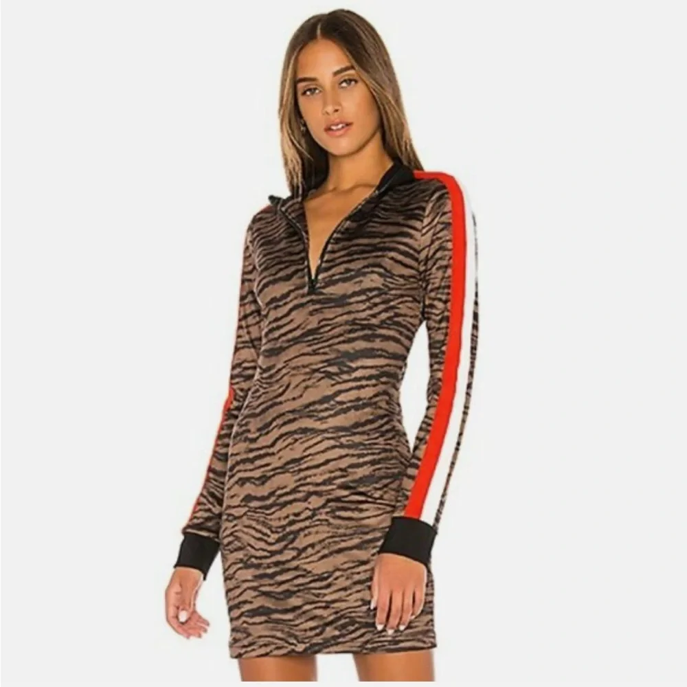 Pam & Gela Sz Medium Dress Tiger Stripe Stretch w Zipper Brown & Black - Picture 1 of 5